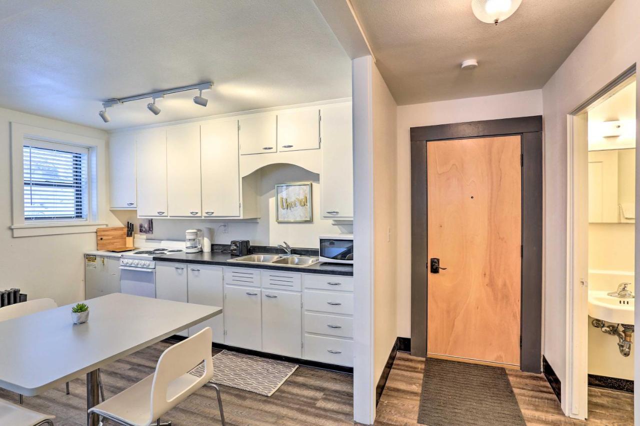 Upscale Apt At The Lofts In Historic Downtown Lead Exterior photo