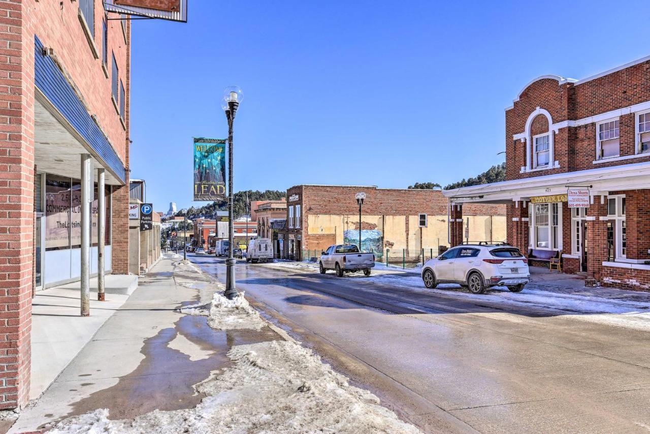 Upscale Apt At The Lofts In Historic Downtown Lead Exterior photo